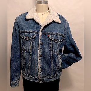 VINTAGE 70’s/80’s LEVIS SHERPA TRUCKER
